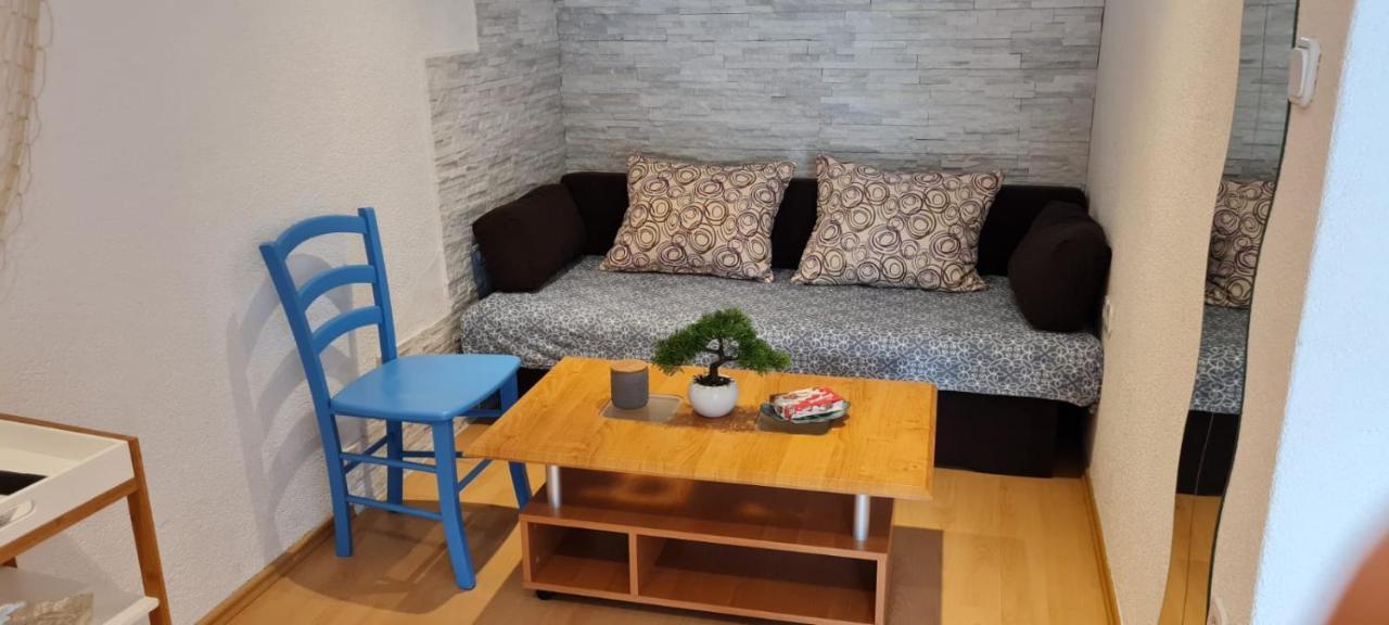 Apartman Lucija 푸나트 외부 사진