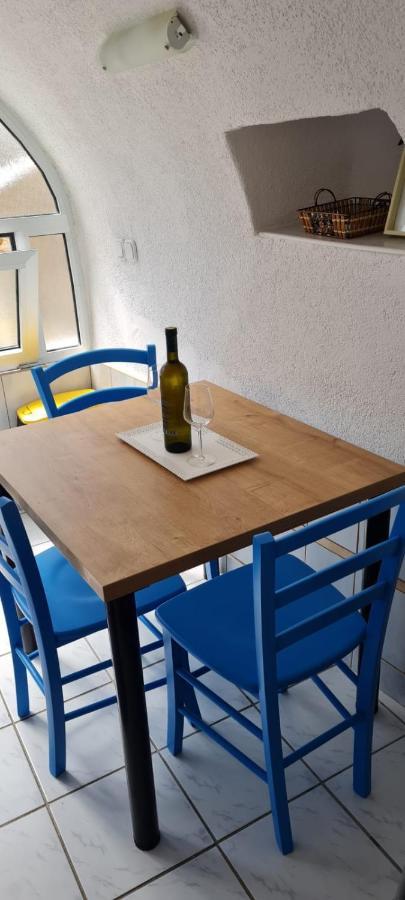 Apartman Lucija 푸나트 외부 사진