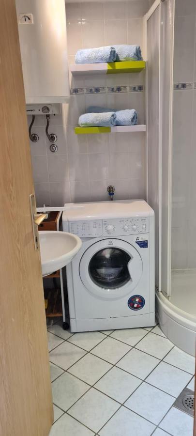 Apartman Lucija 푸나트 외부 사진