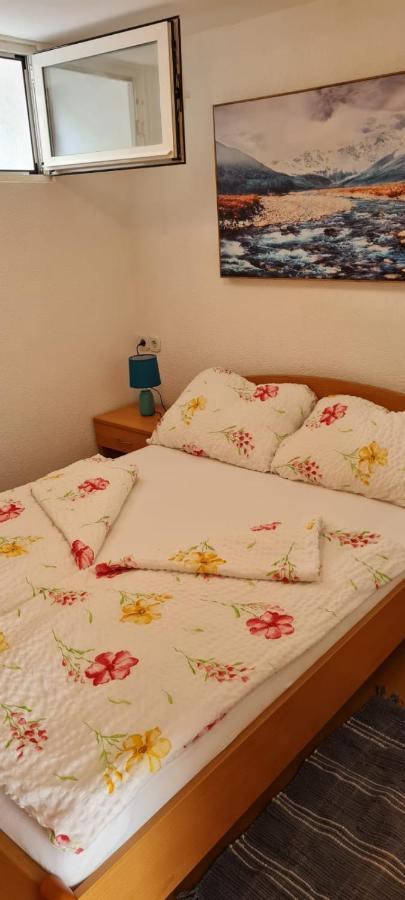 Apartman Lucija 푸나트 외부 사진