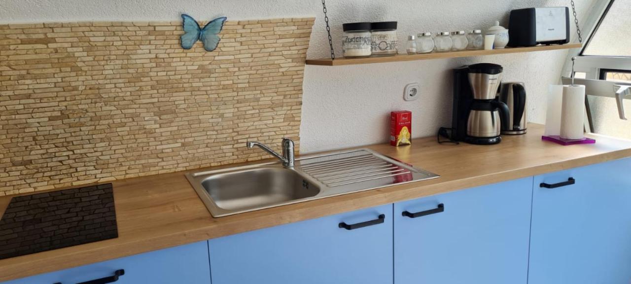 Apartman Lucija 푸나트 외부 사진